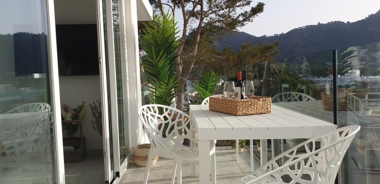 Apartment 4B Formentor Sea View & Pool In Canamel Каньямель Екстер'єр фото